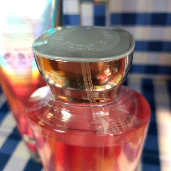 Bath n body body creme/ shower gel Pink Chiffon NWT . - Picture 3 of 3